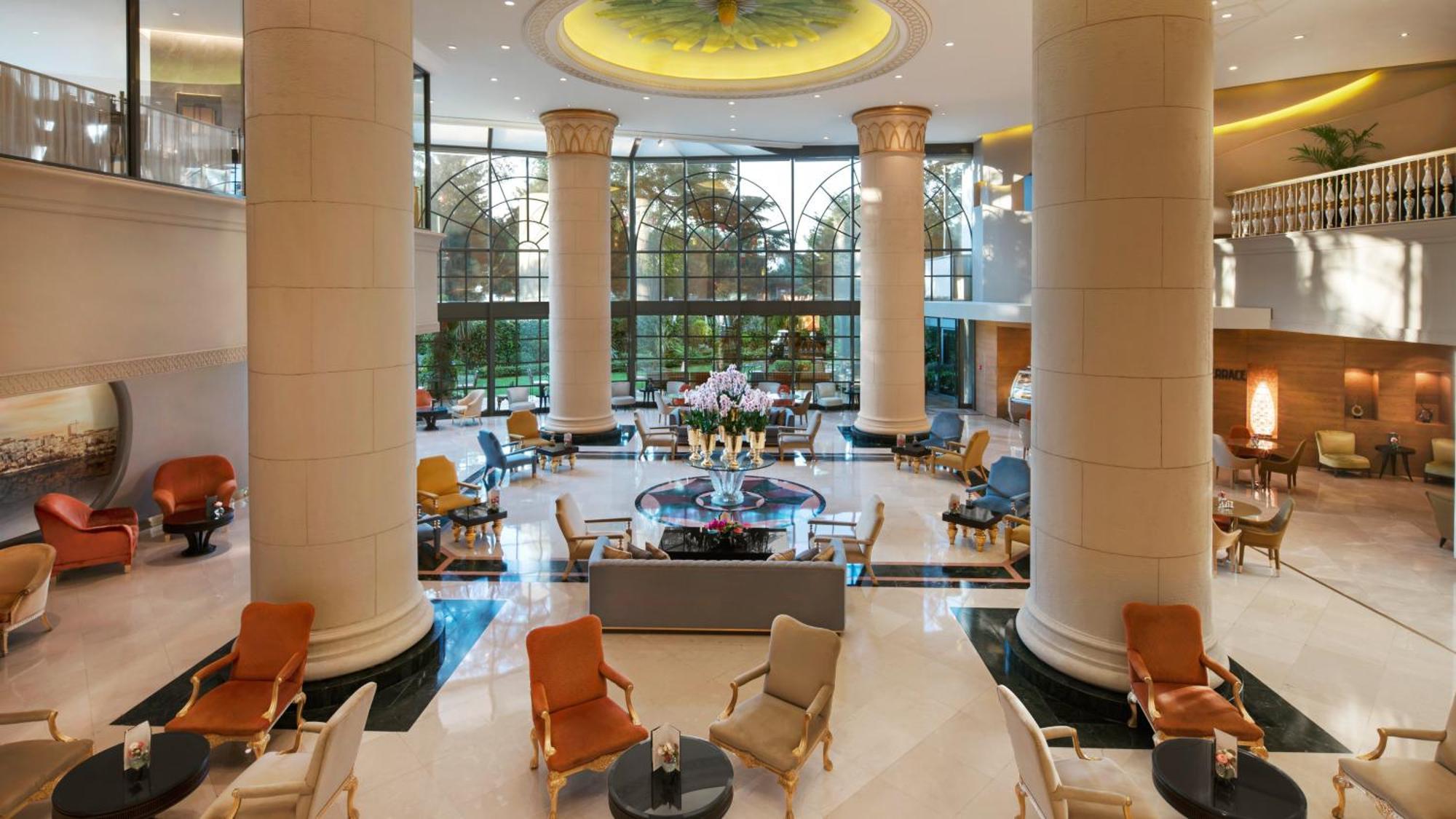 Intercontinental Istanbul By Ihg Hotel Bagian luar foto